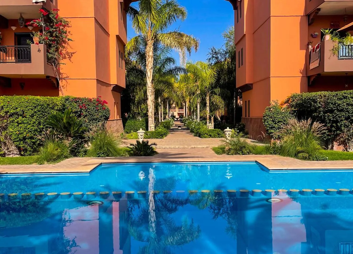 Stunning Patios & Gardens Apartment Marrakesh
