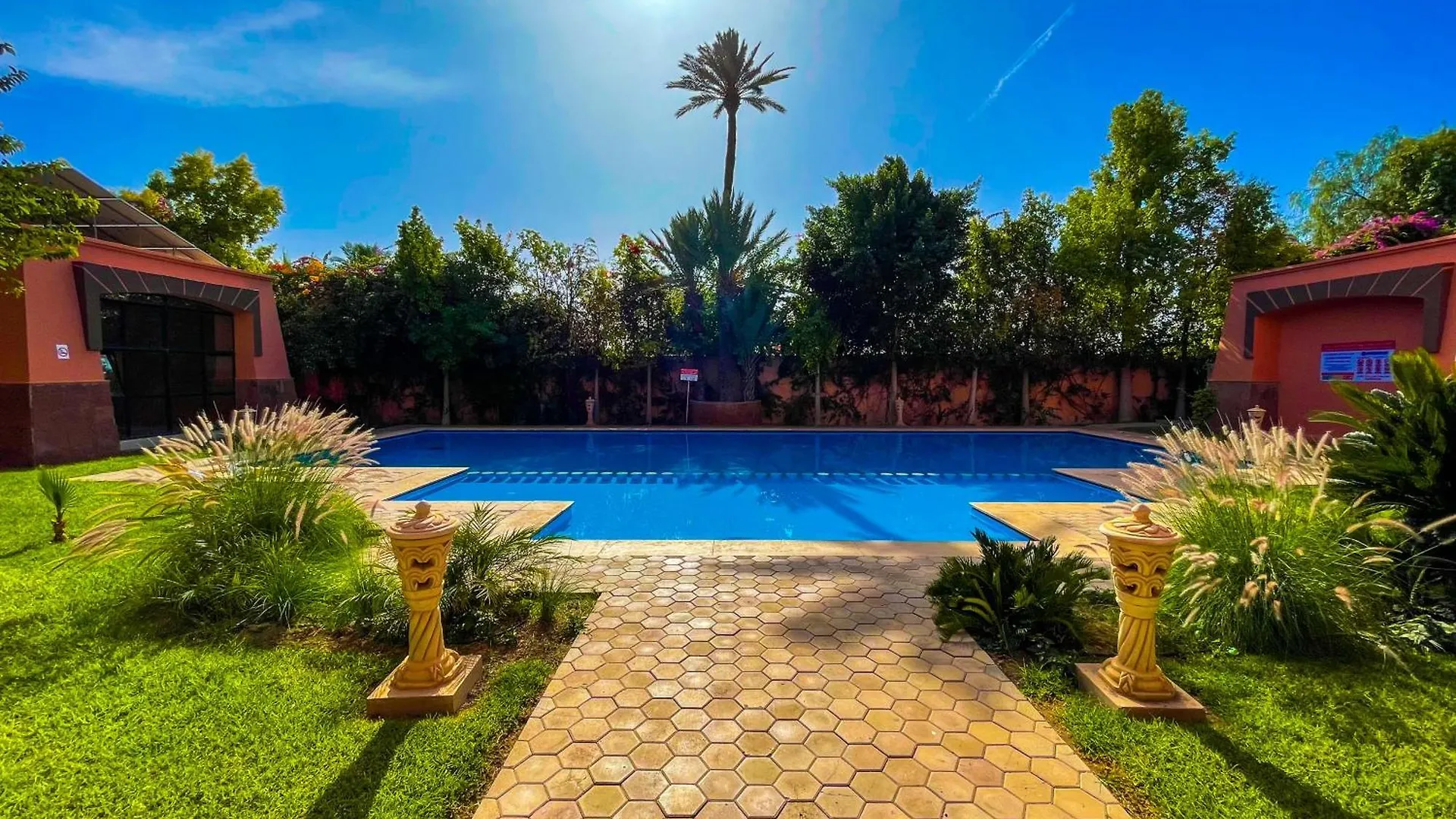 Stunning Patios & Gardens Apartment Marrakesh 0*,  Morocco