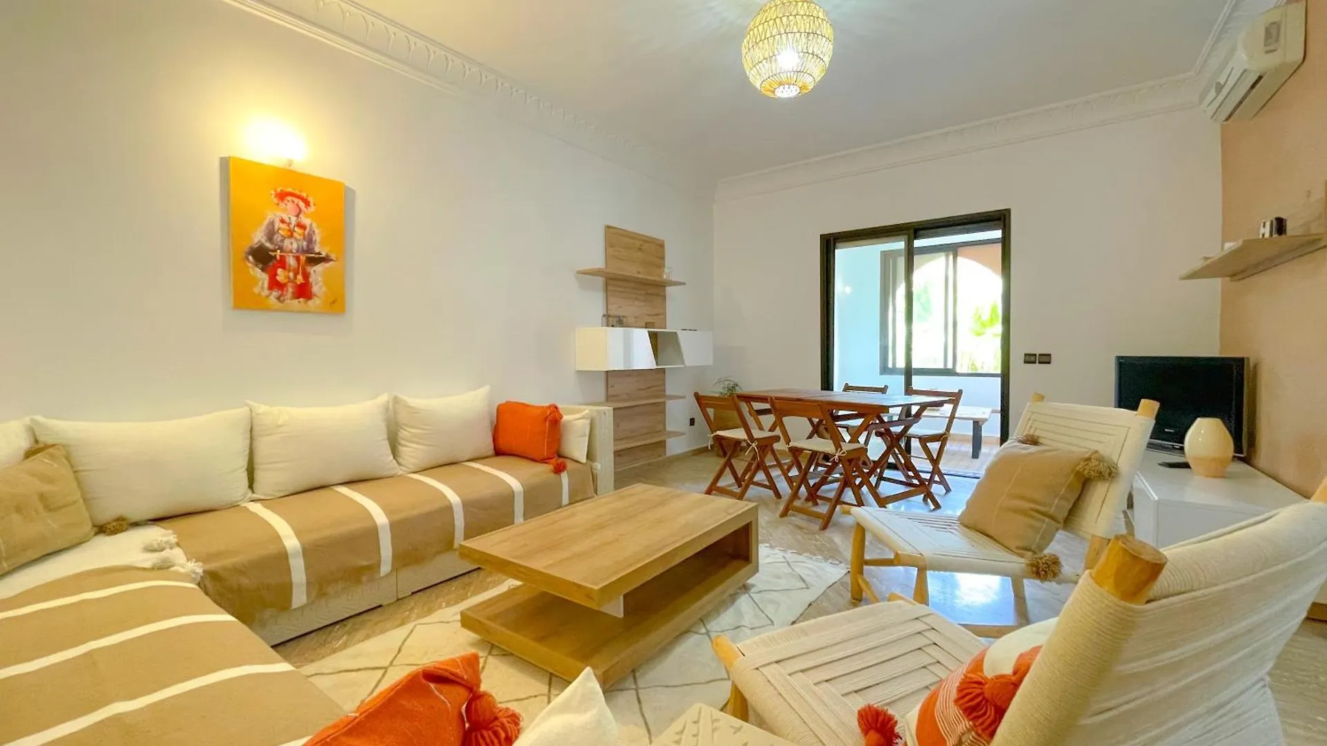 Stunning Patios & Gardens Apartment Marrakesh